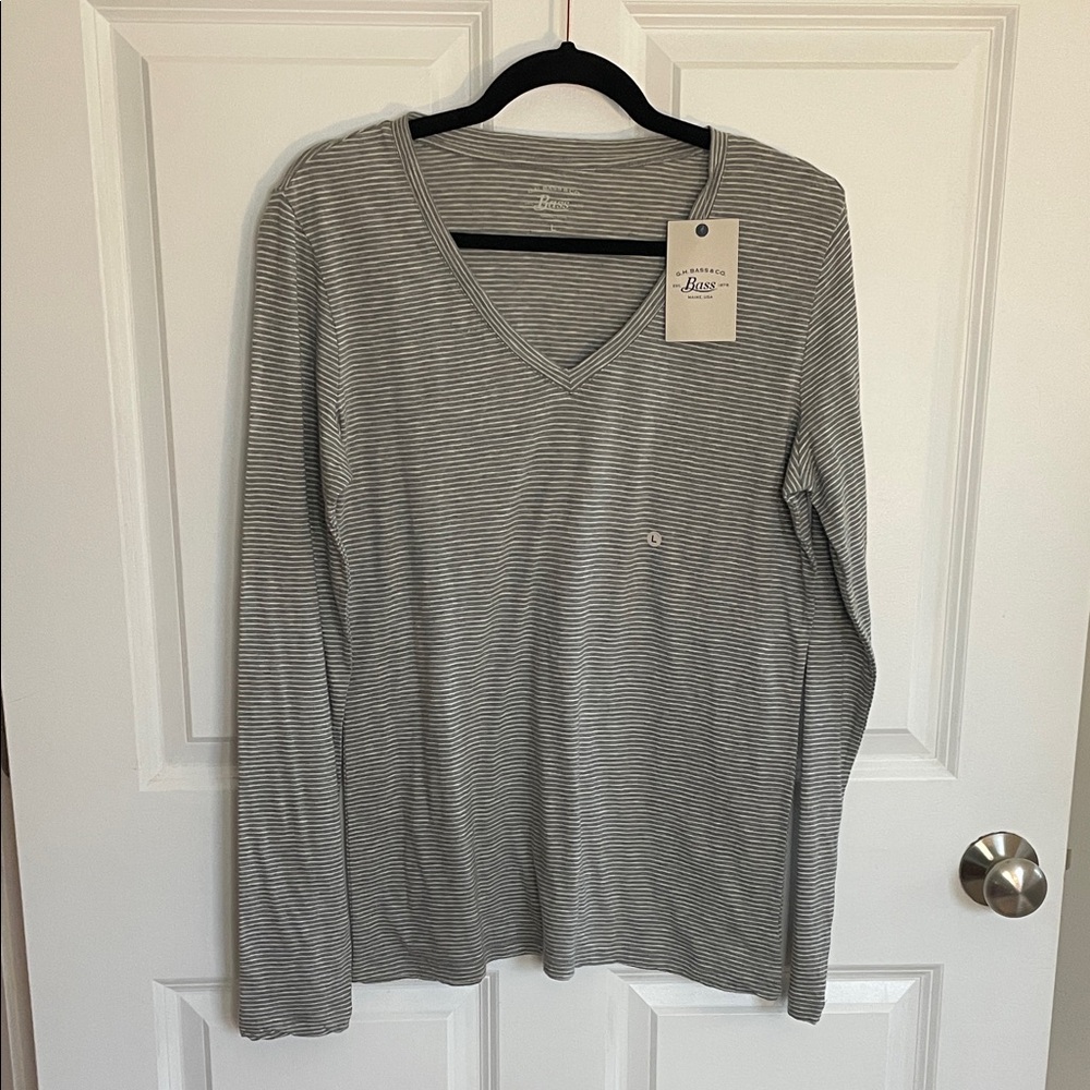 Gh Bass and Co Gray and White Striped 100% Cotton Long sleeve Women’s Large
